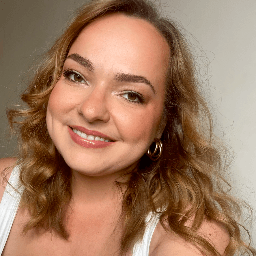 Fanny Garcia Heartistry Makeup Artist