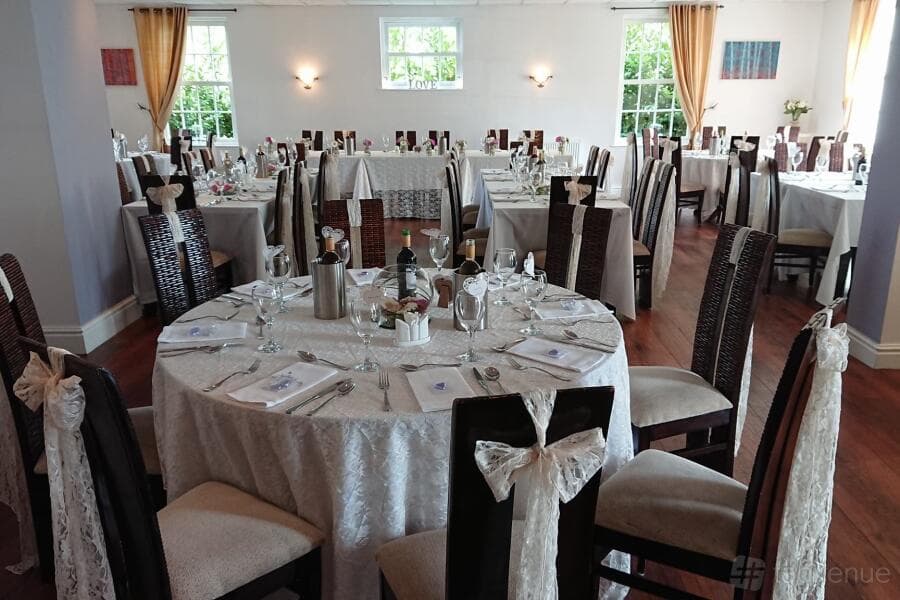 Entire Venue at Park Manor Weddings