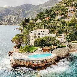 Cap Estel