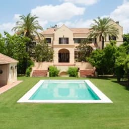 Bellasombra House