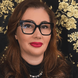 Monia La Gumina Makeup Artist