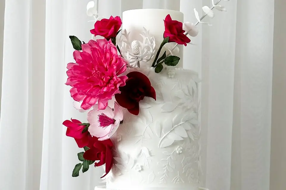 Luscious lovelies cakes — wedding catering — Scottish Highlands portfolio photo 6
