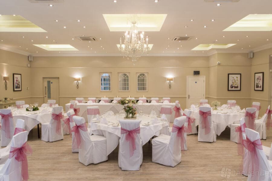 Forest Suite at Forest Lodge Hotel